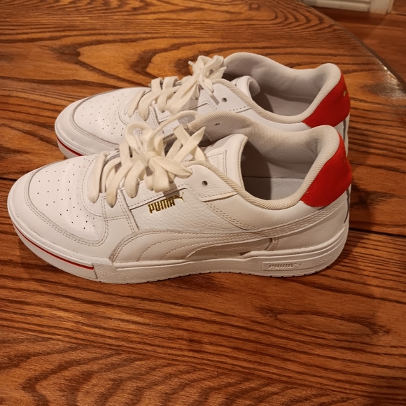 New PUMA shoes - Picture 3 of 8